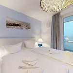 Strandnahe Mit Dachterrasse Und Meerblick, Strandhaus Seeblick,