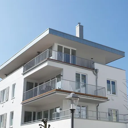 Apartamento Strandnahe Fewo Mit Dachterrasse Und Meerblick, Strandhaus Seeblick, Binz *