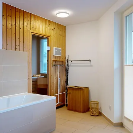 Apartamento Strandnahe Fewo Mit Dachterrasse Und Meerblick, Strandhaus Seeblick, Binz Binz