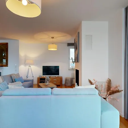 Apartmán Strandnahe Fewo Mit Dachterrasse Und Meerblick, Strandhaus Seeblick, Binz *