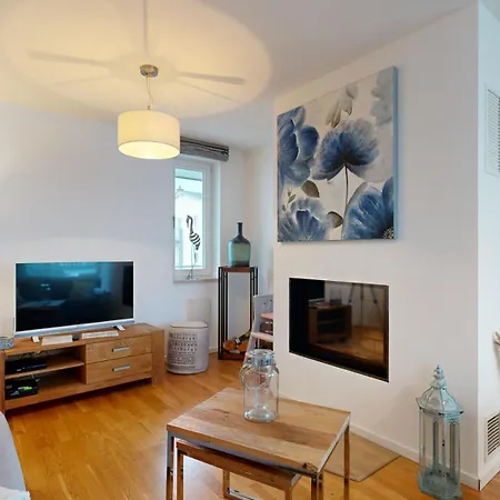 Apartamento Strandnahe Fewo Mit Dachterrasse Und Meerblick, Strandhaus Seeblick, Binz Binz