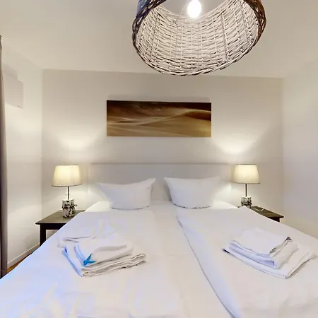 Strandnahe Fewo Mit Dachterrasse Und Meerblick, Strandhaus Seeblick, Binz *