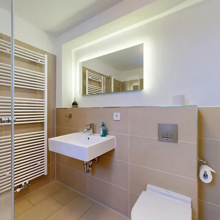 Strandnahe Fewo Mit Dachterrasse Und Meerblick, Strandhaus Seeblick, Binz