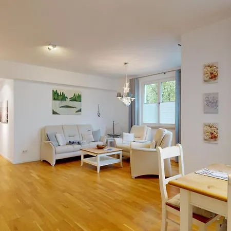 Strandnahe Fewo Mit Dachterrasse Und Meerblick, Strandhaus Seeblick, Binz * Binz