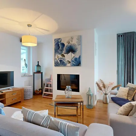 Strandnahe Mit Dachterrasse Und Meerblick, Strandhaus Seeblick, Lejlighed Binz