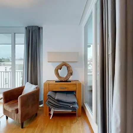 Apartment Strandnahe Mit Dachterrasse Und Meerblick, Strandhaus Seeblick, Binz