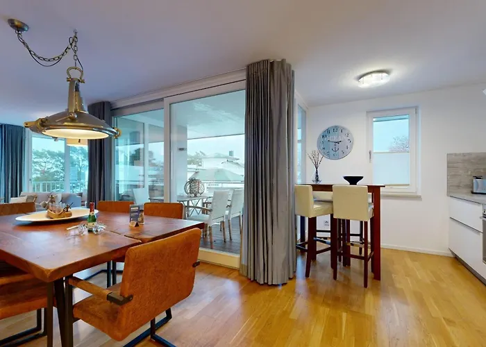 Strandnahe Mit Dachterrasse Und Meerblick, Strandhaus Seeblick, *