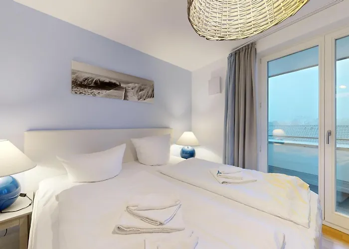 Strandnahe Mit Dachterrasse Und Meerblick, Strandhaus Seeblick,