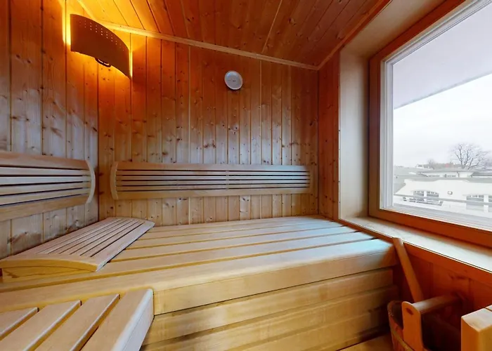 Strandnahe Mit Dachterrasse Und Meerblick, Strandhaus Seeblick, Apartment *