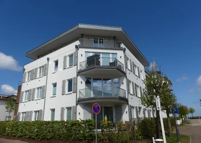 Strandnahe Mit Dachterrasse Und Meerblick, Strandhaus Seeblick, Apartment *